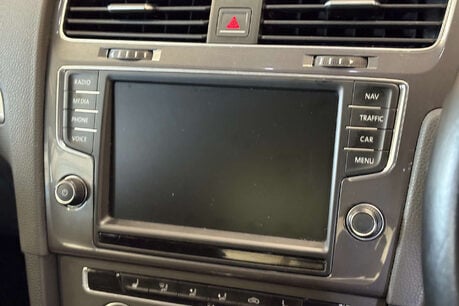 Volkswagen Golf e-Golf Hatchback 5dr Electric Auto (115 ps) 23