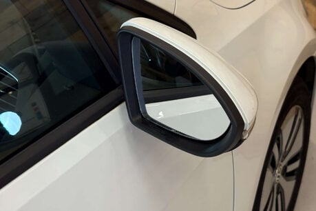 Volkswagen Golf e-Golf Hatchback 5dr Electric Auto (115 ps) 40