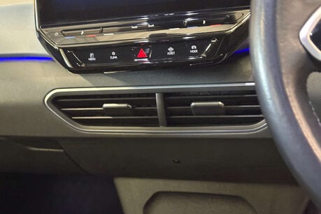 Volkswagen ID.3 Pro Performance 58kWh Life Hatchback 5dr Electric Auto (204 ps) 30