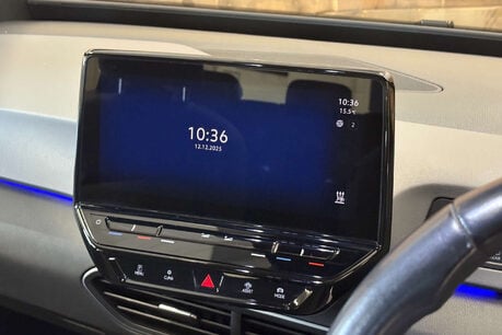 Volkswagen ID.3 Pro Performance 58kWh Life Hatchback 5dr Electric Auto (204 ps) 32