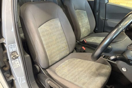 Volkswagen ID.3 Pro Performance 58kWh Life Hatchback 5dr Electric Auto (204 ps) 25