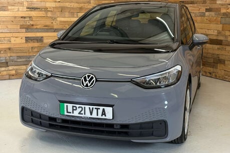 Volkswagen ID.3 Pro Performance 58kWh Life Hatchback 5dr Electric Auto (204 ps) 67