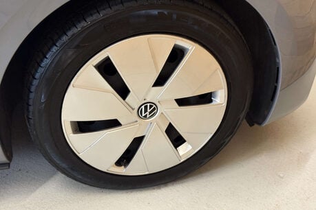 Volkswagen ID.3 Pro Performance 58kWh Life Hatchback 5dr Electric Auto (204 ps) 55