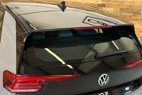 Volkswagen ID.3 Pro Performance 58kWh Life Hatchback 5dr Electric Auto (204 ps) 79