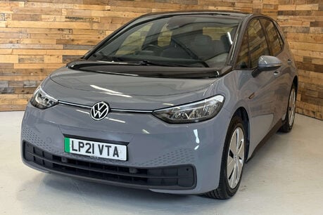 Volkswagen ID.3 Pro Performance 58kWh Life Hatchback 5dr Electric Auto (204 ps) 66