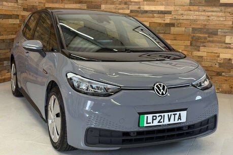 Volkswagen ID.3 Pro Performance 58kWh Life Hatchback 5dr Electric Auto (204 ps) 63