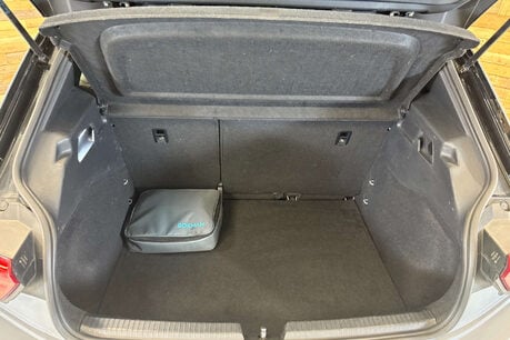 Volkswagen ID.3 Pro Performance 58kWh Life Hatchback 5dr Electric Auto (204 ps) 42