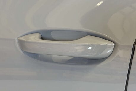 Volkswagen ID.3 Pro Performance 58kWh Life Hatchback 5dr Electric Auto (204 ps) 50