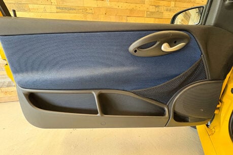 Fiat Punto 1.2 Sporting Hatchback 3dr Petrol Manual (142 g/km, 80 bhp) 53