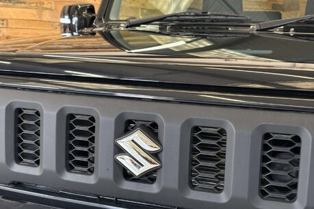 Suzuki Jimny 1.5 SZ5 SUV 3dr Petrol Auto ALLGRIP Euro 6 (101 ps) 19