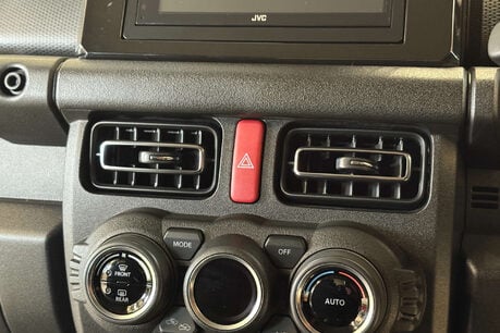 Suzuki Jimny 1.5 SZ5 SUV 3dr Petrol Auto ALLGRIP Euro 6 (101 ps) 45