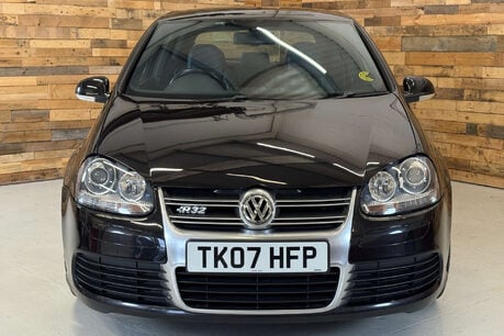 Volkswagen Golf 3.2 V6 R32 Hatchback 3dr Petrol Manual 4Motion (257 g/km, 247 bhp) 2