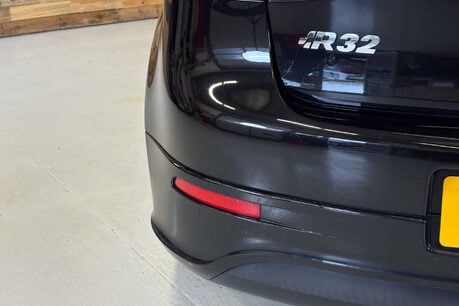 Volkswagen Golf 3.2 V6 R32 Hatchback 3dr Petrol Manual 4Motion (257 g/km, 247 bhp) 58