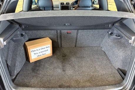 Volkswagen Golf 3.2 V6 R32 Hatchback 3dr Petrol Manual 4Motion (257 g/km, 247 bhp) 76