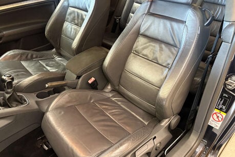 Volkswagen Golf 3.2 V6 R32 Hatchback 3dr Petrol Manual 4Motion (257 g/km, 247 bhp) 21