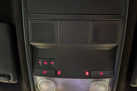 Volkswagen Golf 3.2 V6 R32 Hatchback 3dr Petrol Manual 4Motion (257 g/km, 247 bhp) 33