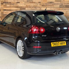 Volkswagen Golf 3.2 V6 R32 Hatchback 3dr Petrol Manual 4Motion (257 g/km, 247 bhp) 2