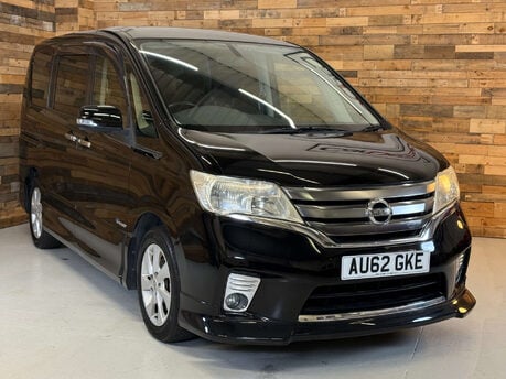Nissan Serena 2.0 Litre Hybrid Auto