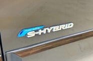 Nissan Serena 2.0 Litre Hybrid Auto 39