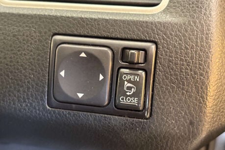 Nissan Serena 2.0 Litre Hybrid Auto 53