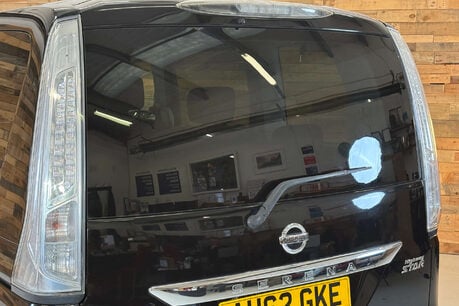 Nissan Serena 2.0 Litre Hybrid Auto 84