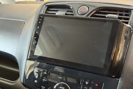 Nissan Serena 2.0 Litre Hybrid Auto 72