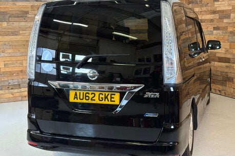 Nissan Serena 2.0 Litre Hybrid Auto 90