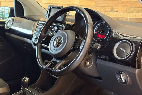 Volkswagen Up 1.0 High up! Hatchback 5dr Petrol ASG Euro 5 (75 ps) 7