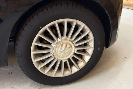 Volkswagen Up 1.0 High up! Hatchback 5dr Petrol ASG Euro 5 (75 ps) 55