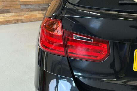 BMW 3 Series 2.0 320d SE Touring 5dr Diesel Auto Euro 5 (s/s) (184 ps) 76