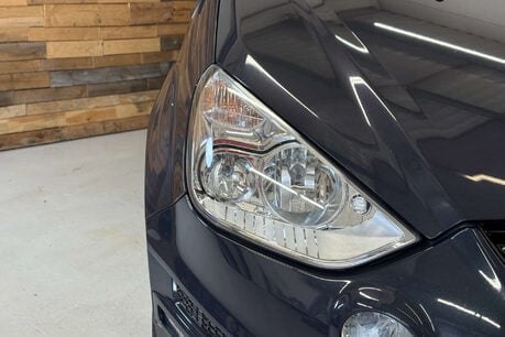 Ford S-Max 2.0 TDCi Titanium MPV 5dr Diesel Manual Euro 5 (163 ps) 23