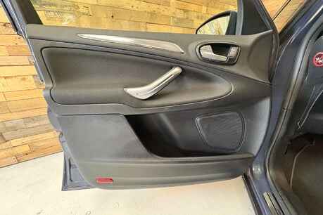 Ford S-Max 2.0 TDCi Titanium MPV 5dr Diesel Manual Euro 5 (163 ps) 85