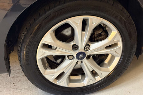 Ford S-Max 2.0 TDCi Titanium MPV 5dr Diesel Manual Euro 5 (163 ps) 76