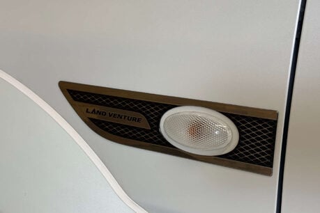 Suzuki Jimny 1.3 VVT SZ4 SUV 3dr Petrol Auto 4WD Euro 5 (85 ps) 93