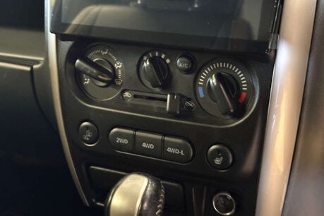 Suzuki Jimny 1.3 VVT SZ4 SUV 3dr Petrol Auto 4WD Euro 5 (85 ps) 53