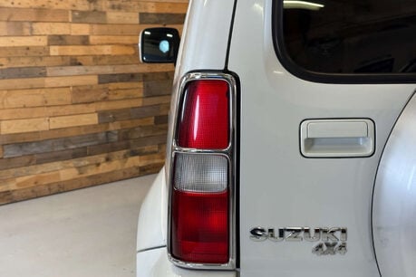 Suzuki Jimny 1.3 VVT SZ4 SUV 3dr Petrol Auto 4WD Euro 5 (85 ps) 74