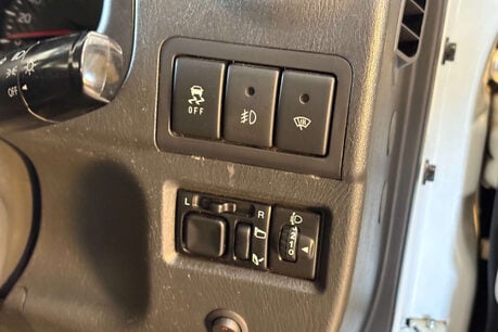 Suzuki Jimny 1.3 VVT SZ4 SUV 3dr Petrol Auto 4WD Euro 5 (85 ps) 64