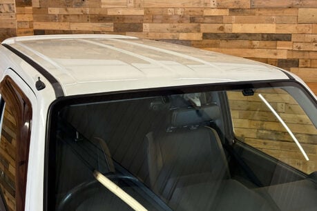 Suzuki Jimny 1.3 VVT SZ4 SUV 3dr Petrol Auto 4WD Euro 5 (85 ps) 18