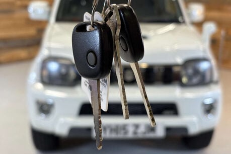 Suzuki Jimny 1.3 VVT SZ4 SUV 3dr Petrol Auto 4WD Euro 5 (85 ps) 15