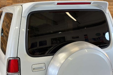 Suzuki Jimny 1.3 VVT SZ4 SUV 3dr Petrol Auto 4WD Euro 5 (85 ps) 80