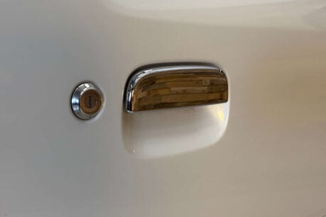 Suzuki Jimny 1.3 VVT SZ4 SUV 3dr Petrol Auto 4WD Euro 5 (85 ps) 68