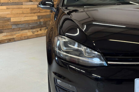 Volkswagen Golf 1.2 TSI BlueMotion Tech S Hatchback 5dr Petrol DSG Euro 5 (s/s) (105 ps) 97