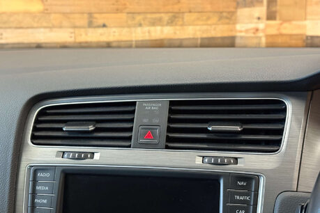 Volkswagen Golf 1.2 TSI BlueMotion Tech S Hatchback 5dr Petrol DSG Euro 5 (s/s) (105 ps) 20