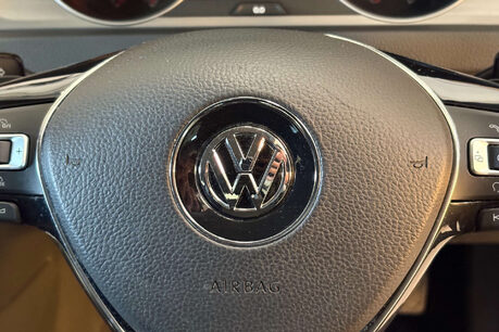 Volkswagen Golf 1.2 TSI BlueMotion Tech S Hatchback 5dr Petrol DSG Euro 5 (s/s) (105 ps) 22