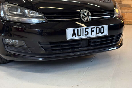 Volkswagen Golf 1.2 TSI BlueMotion Tech S Hatchback 5dr Petrol DSG Euro 5 (s/s) (105 ps) 95