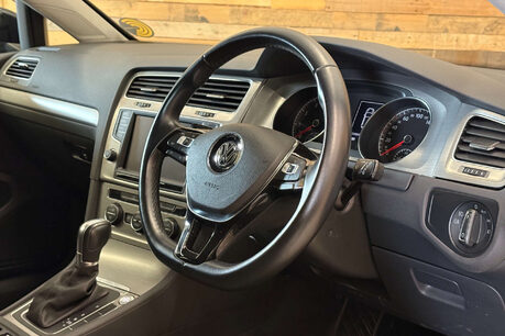 Volkswagen Golf 1.2 TSI BlueMotion Tech S Hatchback 5dr Petrol DSG Euro 5 (s/s) (105 ps) 7