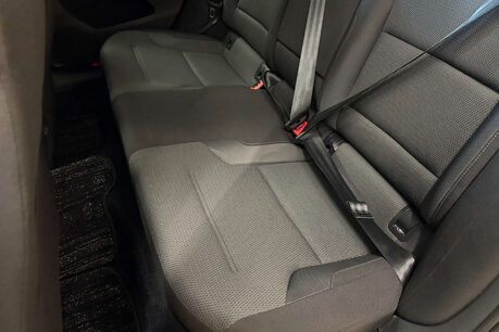 Volkswagen Golf 1.2 TSI BlueMotion Tech S Hatchback 5dr Petrol DSG Euro 5 (s/s) (105 ps) 42