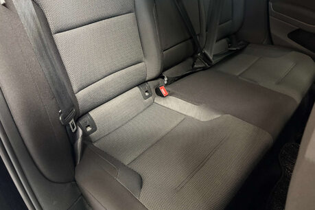 Volkswagen Golf 1.2 TSI BlueMotion Tech S Hatchback 5dr Petrol DSG Euro 5 (s/s) (105 ps) 44