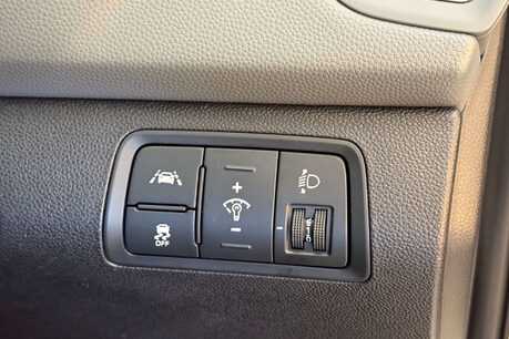 Hyundai i20 1.2 Blue Drive SE Hatchback 5dr Petrol Manual Euro 6 (s/s) (84 ps) 49