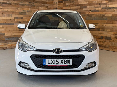 Hyundai i20 1.2 Blue Drive SE Hatchback 5dr Petrol Manual Euro 6 (s/s) (84 ps) 